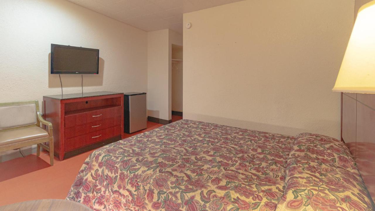 Red Horse Motel Dayton Moraine Екстериор снимка